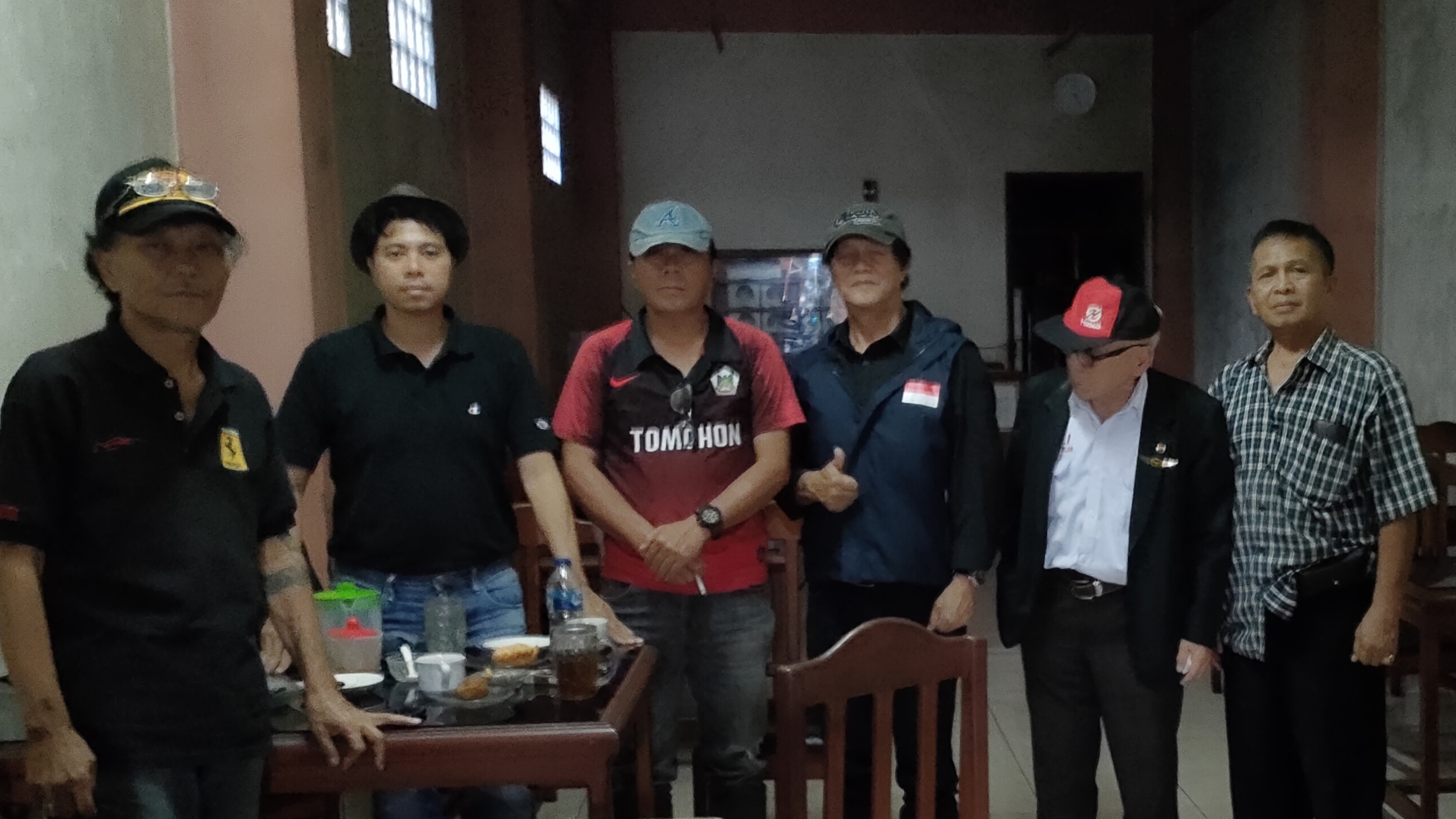 Relawan ‘AMIN jo’ Tomohon Siap Menangkan Pilpres 2024 Relawan ‘AMIN jo’ Tomohon Siap Menangkan Pilpres 2024