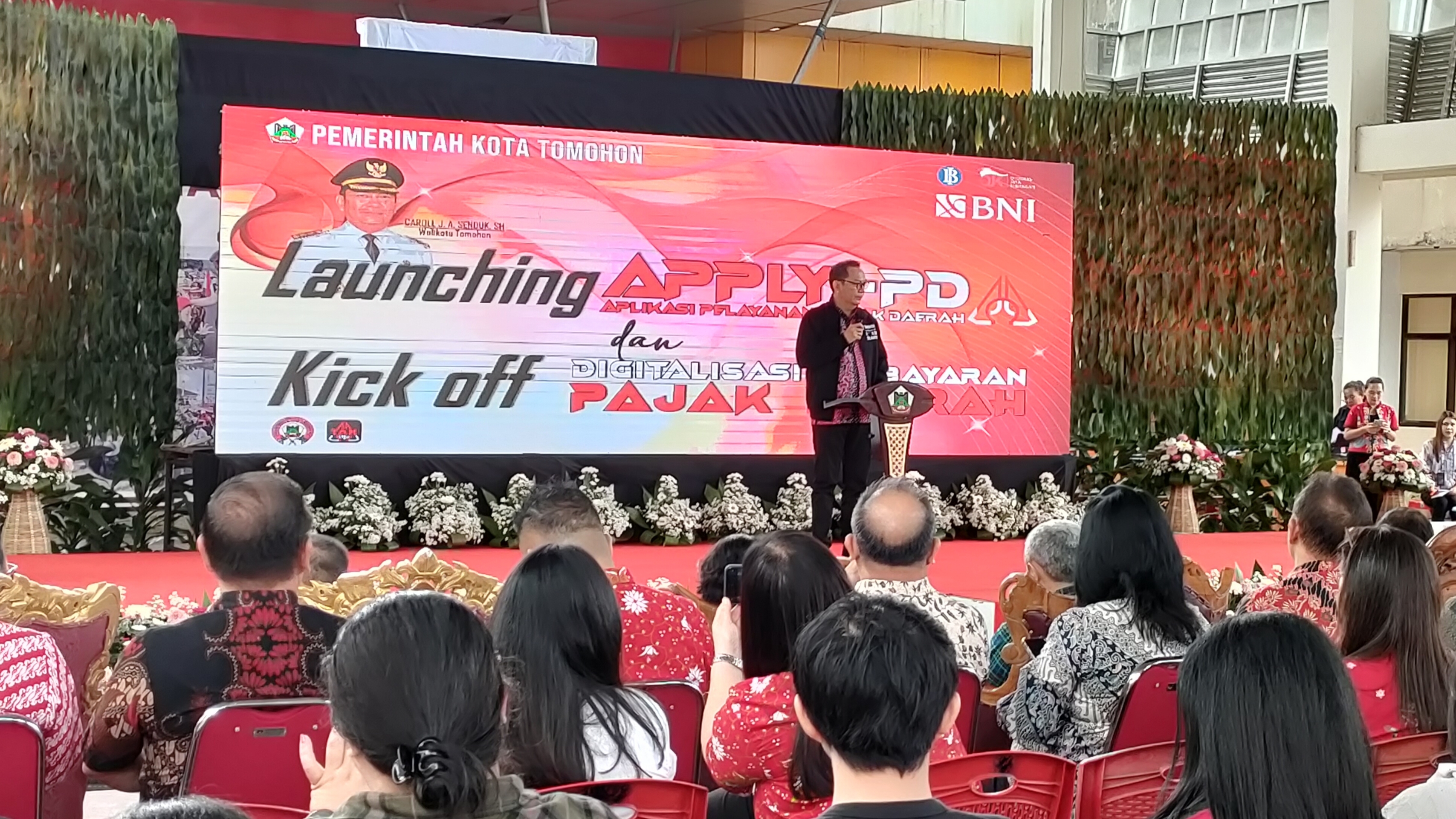 Walikota Caroll Resmi Launching Apply-PD Kota Tomohon Kerjasama PT BNI Persero Tbk