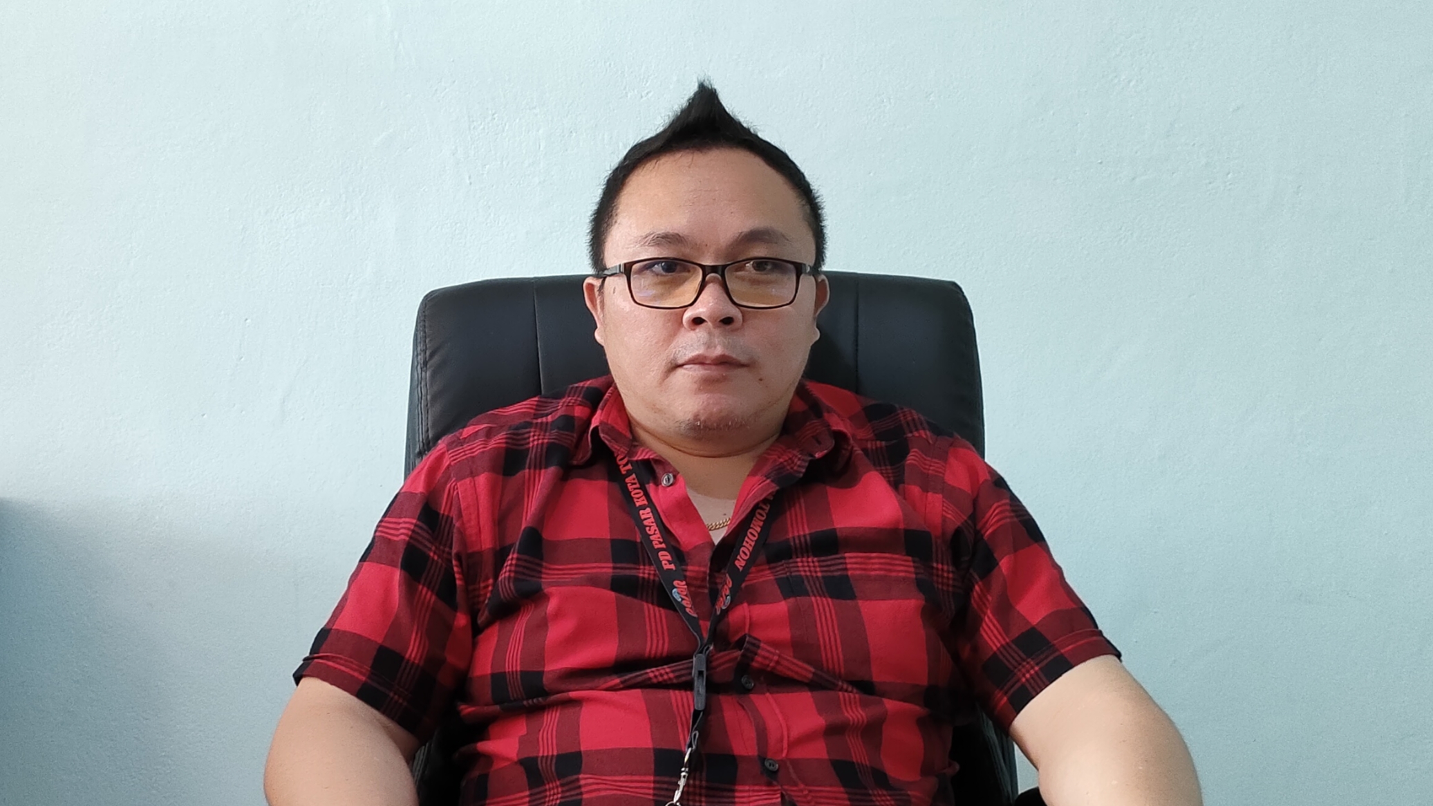Jawab Keluhan Pedagang dan Pengunjung, PD Pasar Tomohon Benahi Toilet Jawab Keluhan Pedagang dan Pengunjung, PD Pasar Tomohon Benahi Toilet