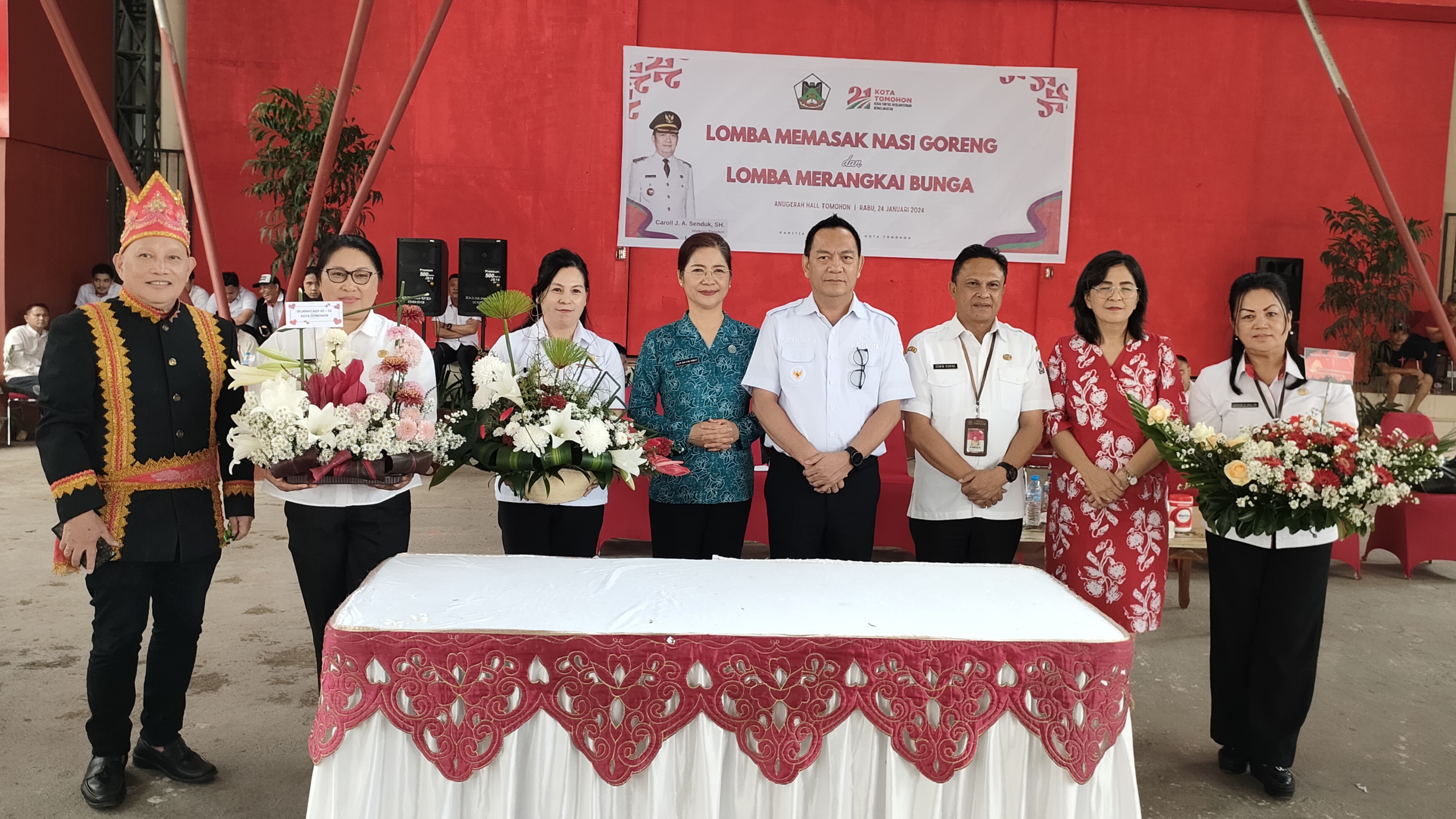 Fantastis Keren, Lomba Pejabat Merangkai Bunga Hari Jadi Kota Tomohon ke-21 Tahun 2024