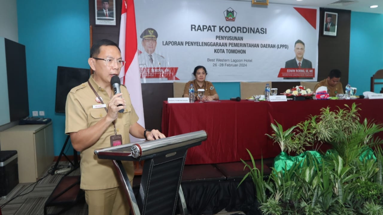 Mandagi Buka Rakor Penyusunan LPPD Tomohon Tahun 2023