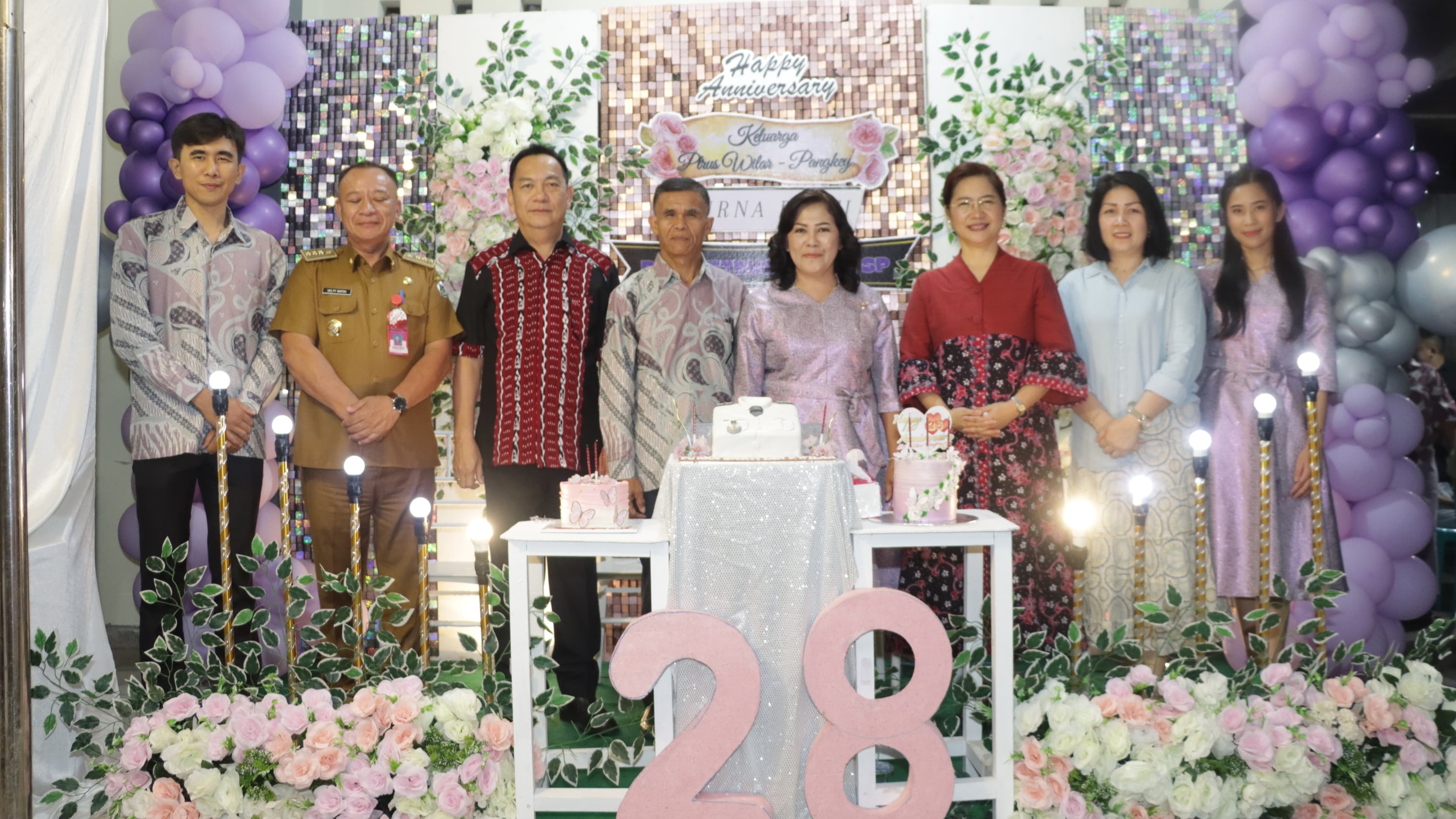 Walikota Caroll Ikut Syukuri Purna Bakti Petrus Wilar Walikota Caroll Ikut Syukuri Purna Bakti Petrus Wilar