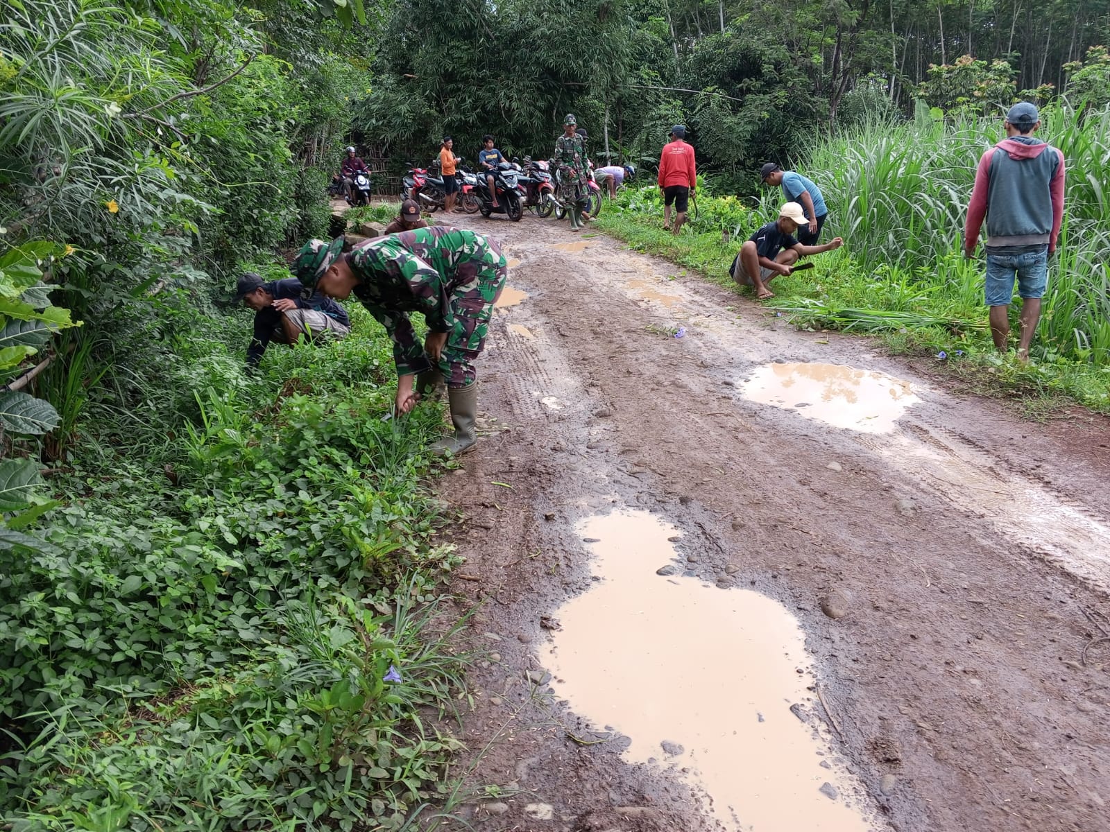 Siapkan Dan Bersihkan Askes Betonisasi