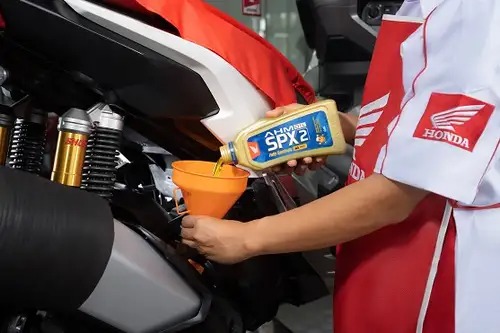 Waspadai Oli Palsu, Gunakan ‘AHM Oil’ untuk Motor Honda Anda