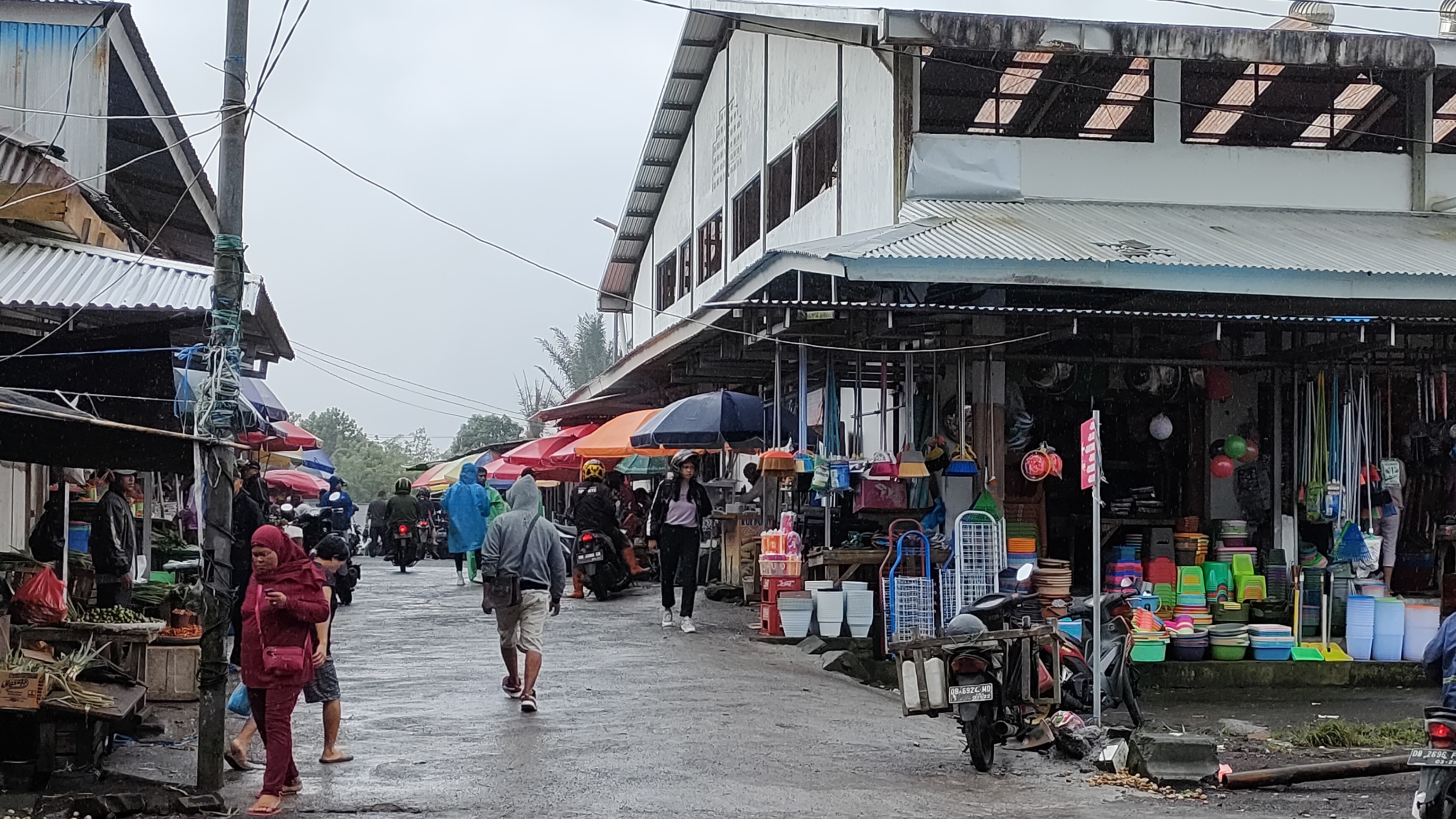 Penataan Pedagang Pasar Beriman, Tuai Apresiasi Pengunjung