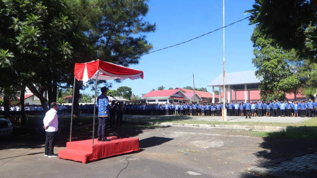 Walikota Caroll Pimpin Apel KORPRI Pemkot Tomohon