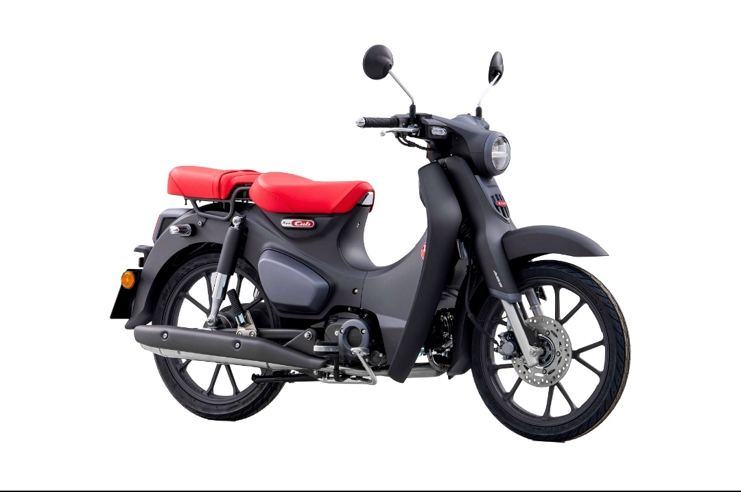 Honda Super Cub C125 Tampil Menggoda dengan Warna Baru Honda Super Cub C125 Tampil Menggoda dengan Warna Baru