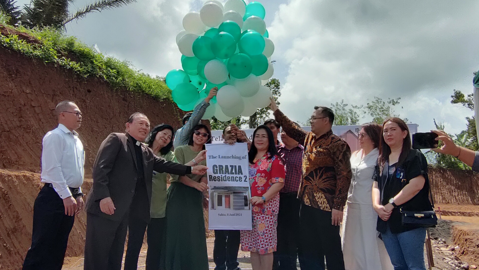 Kembangkan Bisnis Property, Greysia Polii dan Felix Djimin Resmi Luncurkan Grazia Residence 2 di Kota Tomohon