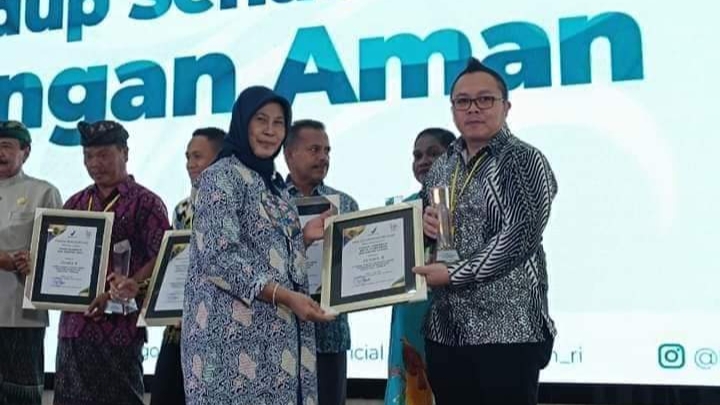 Pasar Beriman Tomohon Raih Juara Kedua Lomba Pasar Pangan Aman Berbasis Komunitas