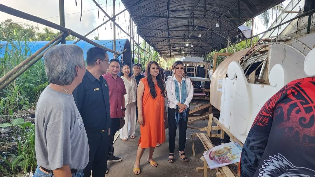 Ketum Panitia TIFF Tahun 2024, Pantau Hanggar Float Kendaraan Hias