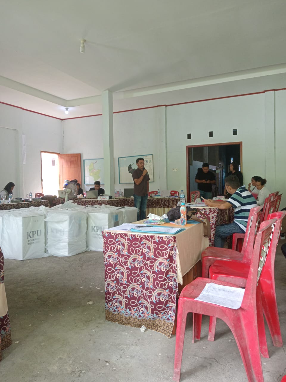 Lanjutan Proses Pilkada Sangihe, Pleno di Tingkat Kecamatan Lanjutan Proses Pilkada Sangihe, Pleno di Tingkat Kecamatan