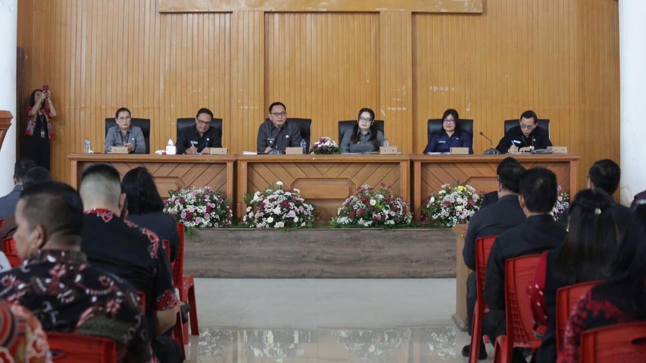 Pimpin Rapat Kerja Perdana, Caroll – Sendy Tegaskan Tugas Perangkat Daerah Wujudkan Visi Misi