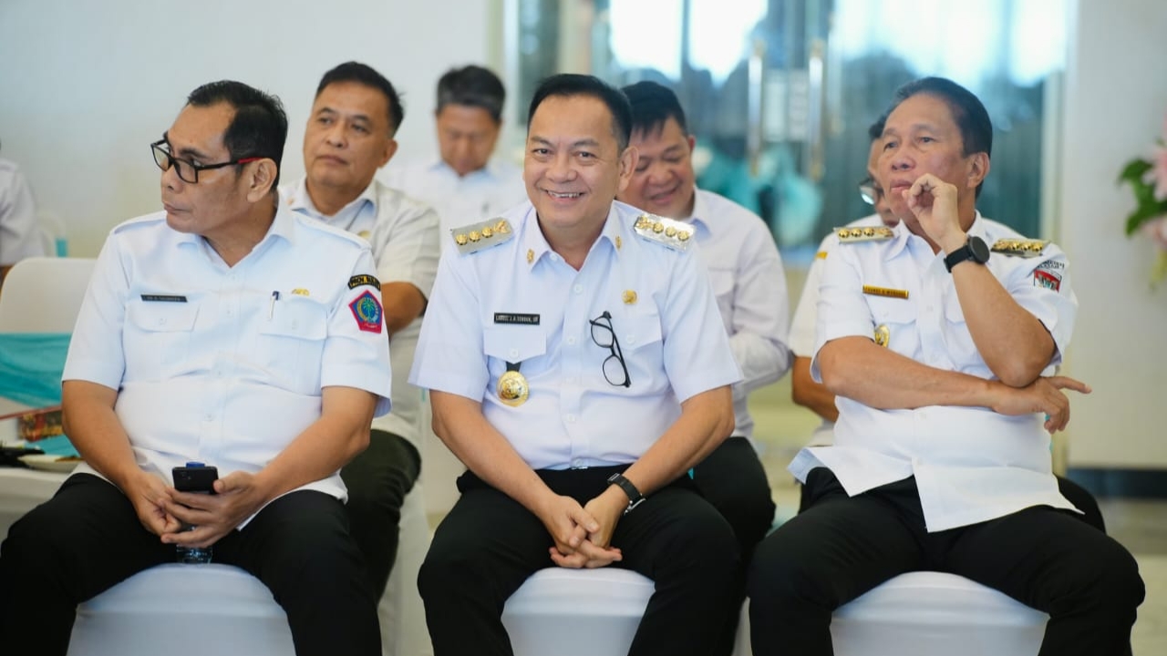 Walikota Caroll Ikuti Rakor Percepatan Realisasi APBD Tahun 2025 Walikota Caroll Ikuti Rakor Percepatan Realisasi APBD Tahun 2025
