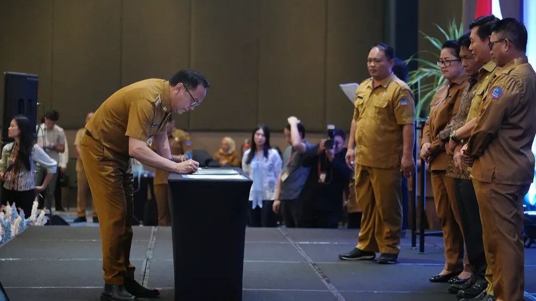 Walikota Caroll Ikut Tandatangan Dokumen Musrenbang RPJMD 2025-2029 Provinsi Sulut