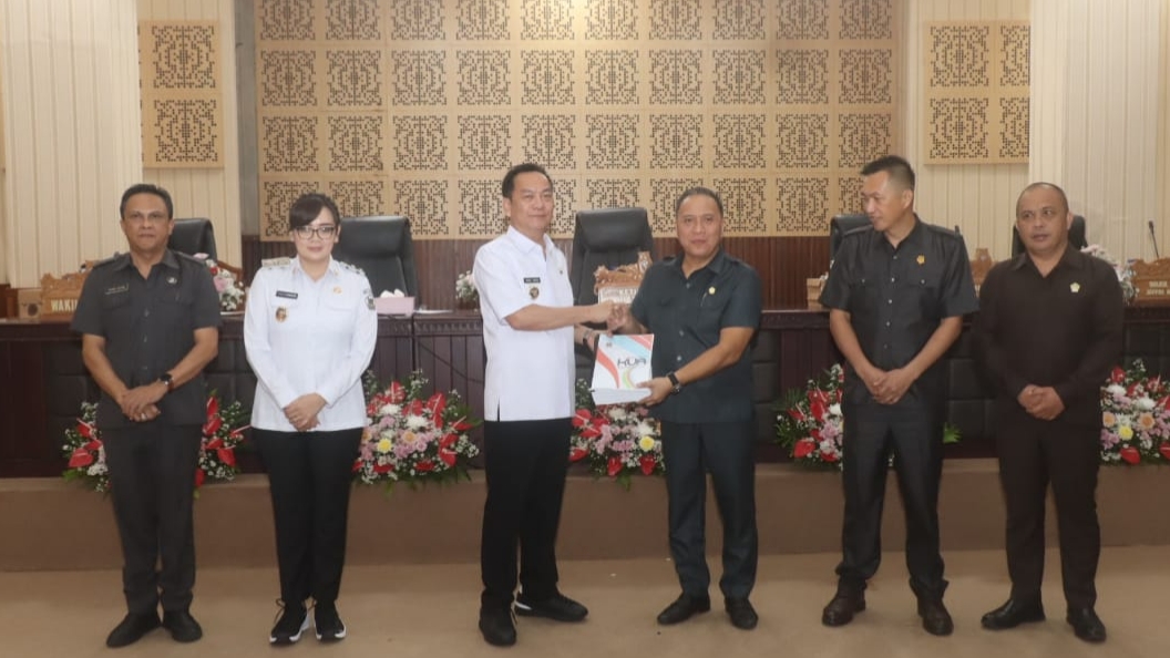 Pemerintahan Caroll-Sendy Ajukan KUA/PPAS Perubahan Tahun 2025 di Paripurna DPRD Tomohon