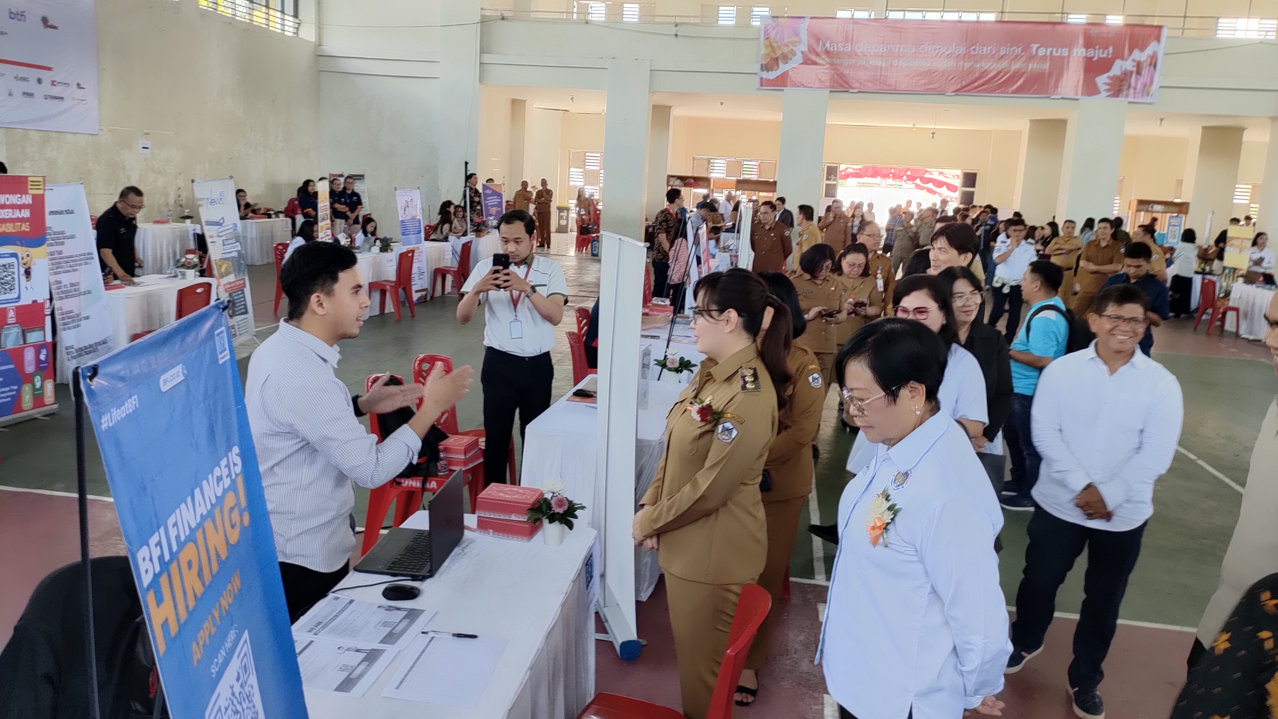 Kolaborasi Pemkot Tomohon dan Unima, Wawali Sendy Ajak Warga Gunakan Kesempatan di JOB FAIR 2025