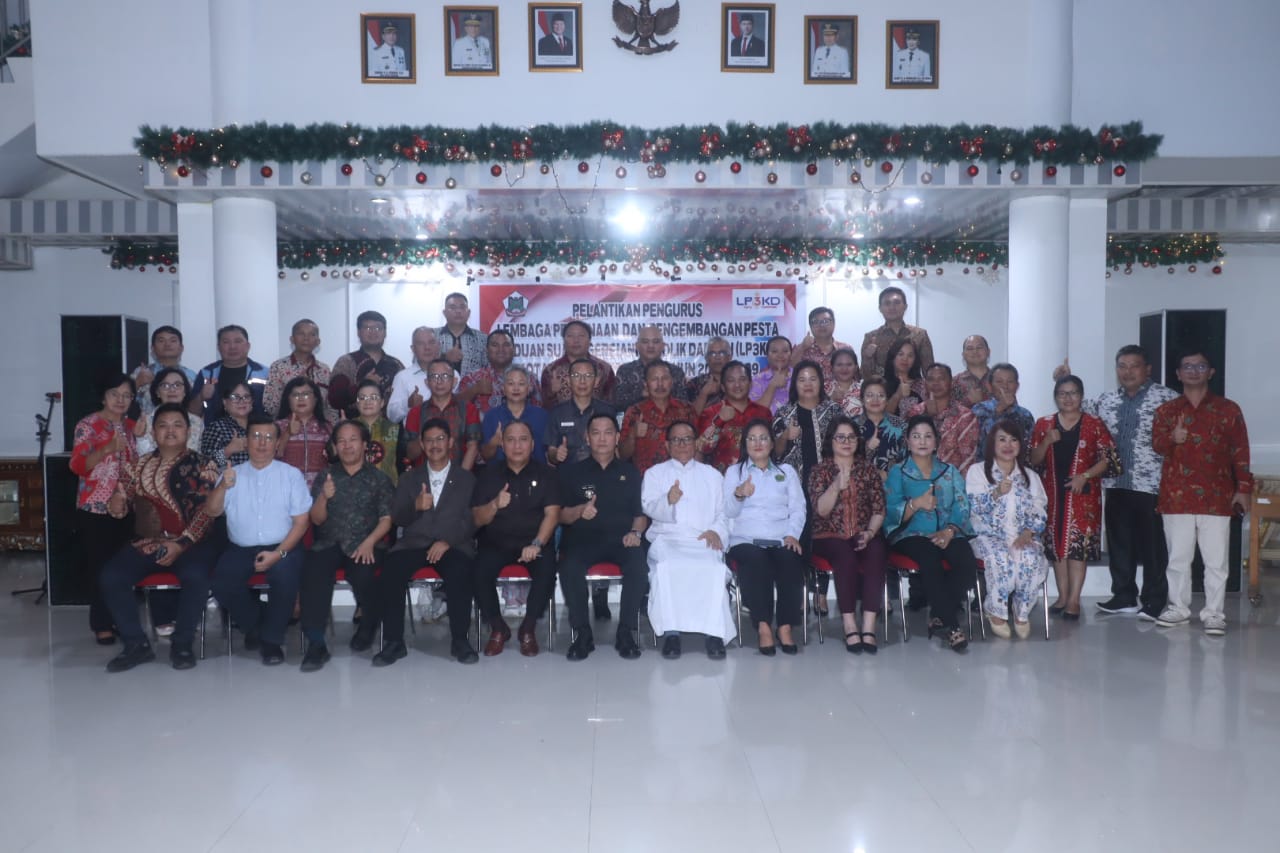 Walikota Caroll Berharap Pengurus LP3KD Tomohon 2025-2030 Memaksimalkan Dedikasinya Walikota Caroll Berharap Pengurus LP3KD Tomohon 2025-2030 Memaksimalkan Dedikasinya