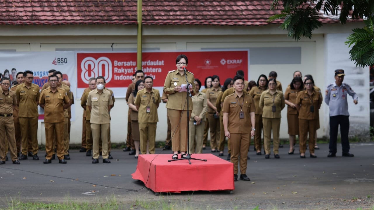 Wawali Sendy Pimpin Apel Kerja Awal Bulan September 2025 Wawali Sendy Pimpin Apel Kerja Awal Bulan September 2025