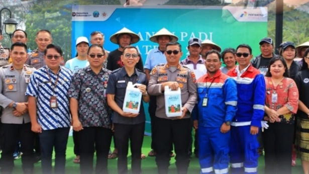 Pemkot Tomohon Apresiasi Kolaborasi Petani dan PT PGE Area Lahendong, Produksi Padi Katrili Pemkot Tomohon Apresiasi Kolaborasi Petani dan PT PGE Area Lahendong, Produksi Padi Katrili