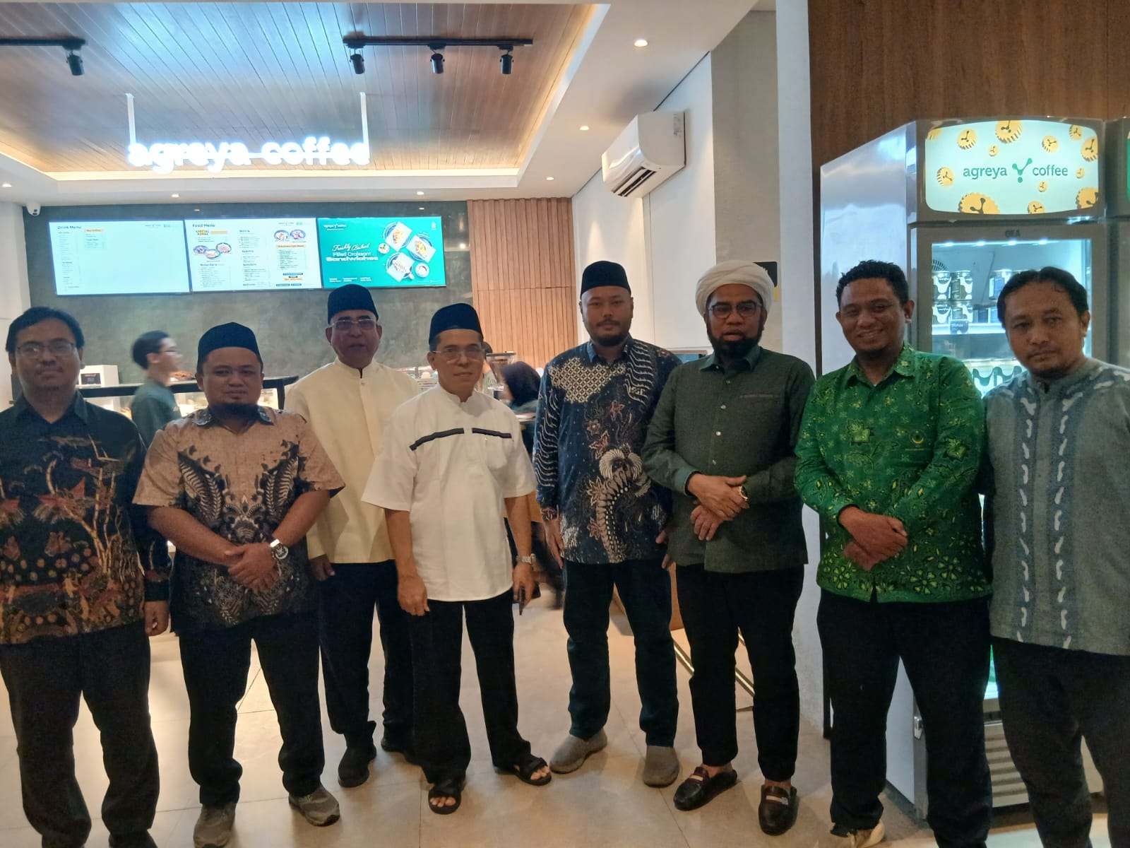 HLN PUI dan HLN Partai Golkar Jalin Sinergi Perkuat Diplomasi Umat dan SDM Strategis HLN PUI dan HLN Partai Golkar Jalin Sinergi Perkuat Diplomasi Umat dan SDM Strategis