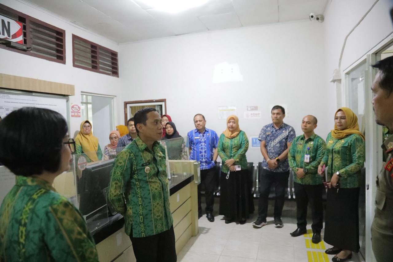 Wali Kota Weny Gaib Sidak Sejumlah OPD, Tegaskan Disiplin ASN dan Pastikan Pelayanan Publik Optimal