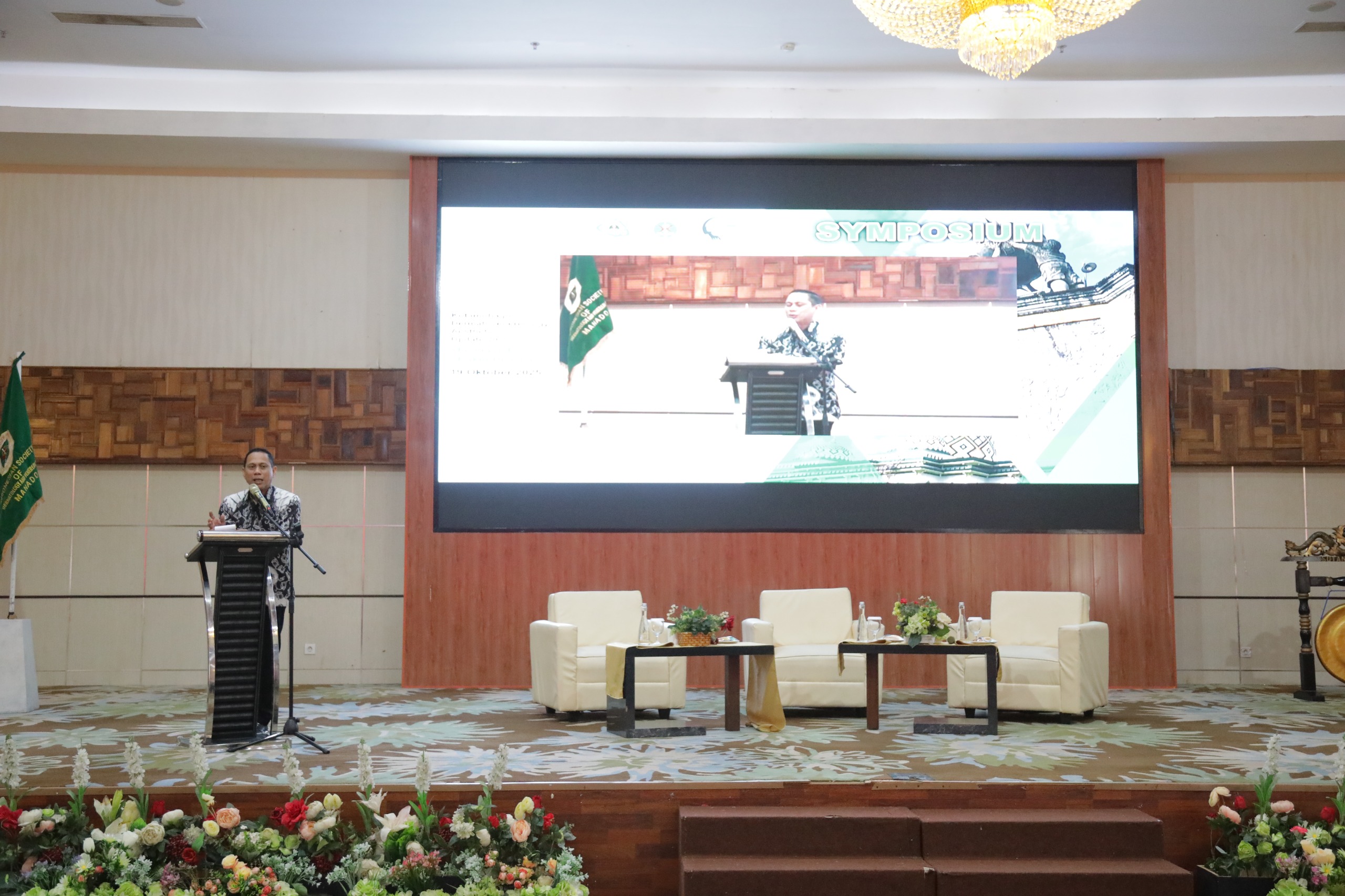 Wali Kota Weny Gaib Buka Symposium Dermatovenereology Aesthetic Update 2025, Dukung Peningkatan Kompetensi Tenaga Medis