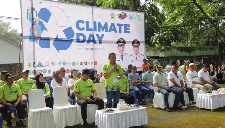 Climate Day 2025, Wali Kota Weny Gaib Tegaskan Menjaga Bumi Adalah Tanggung Jawab Kita Bersama Climate Day 2025, Wali Kota Weny Gaib Tegaskan Menjaga Bumi Adalah Tanggung Jawab Kita Bersama